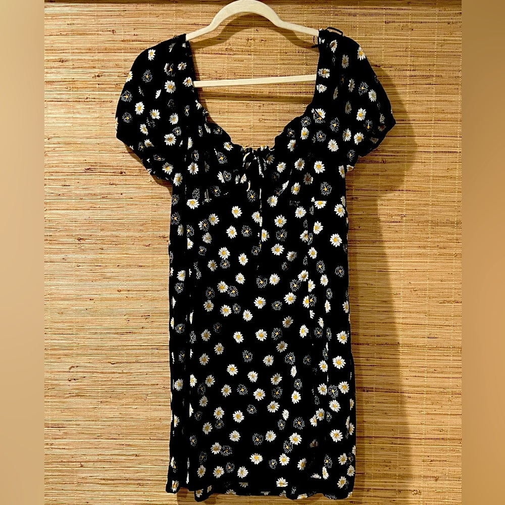 BP. Sunflower dress. Work once. Excellent condition. Size XL